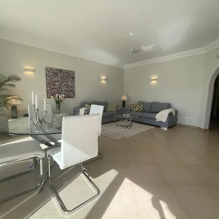Casa Com Vista Apartment Lagos